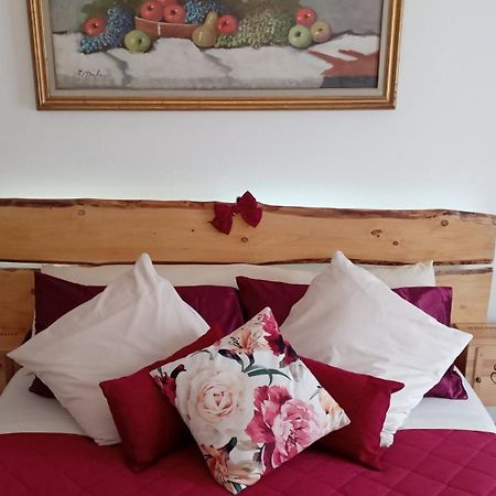 Tirano Express Luxury Apartments Esterno foto