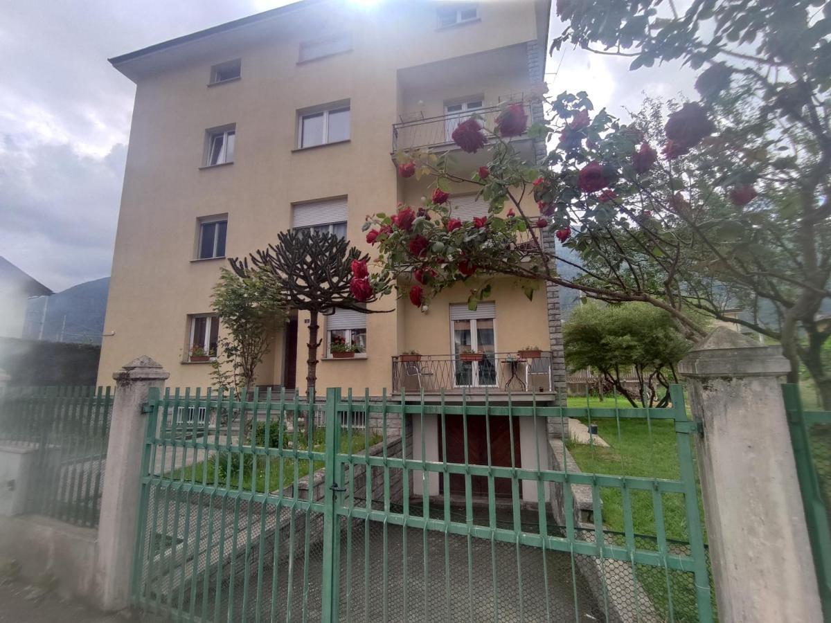 Tirano Express Luxury Apartments Esterno foto